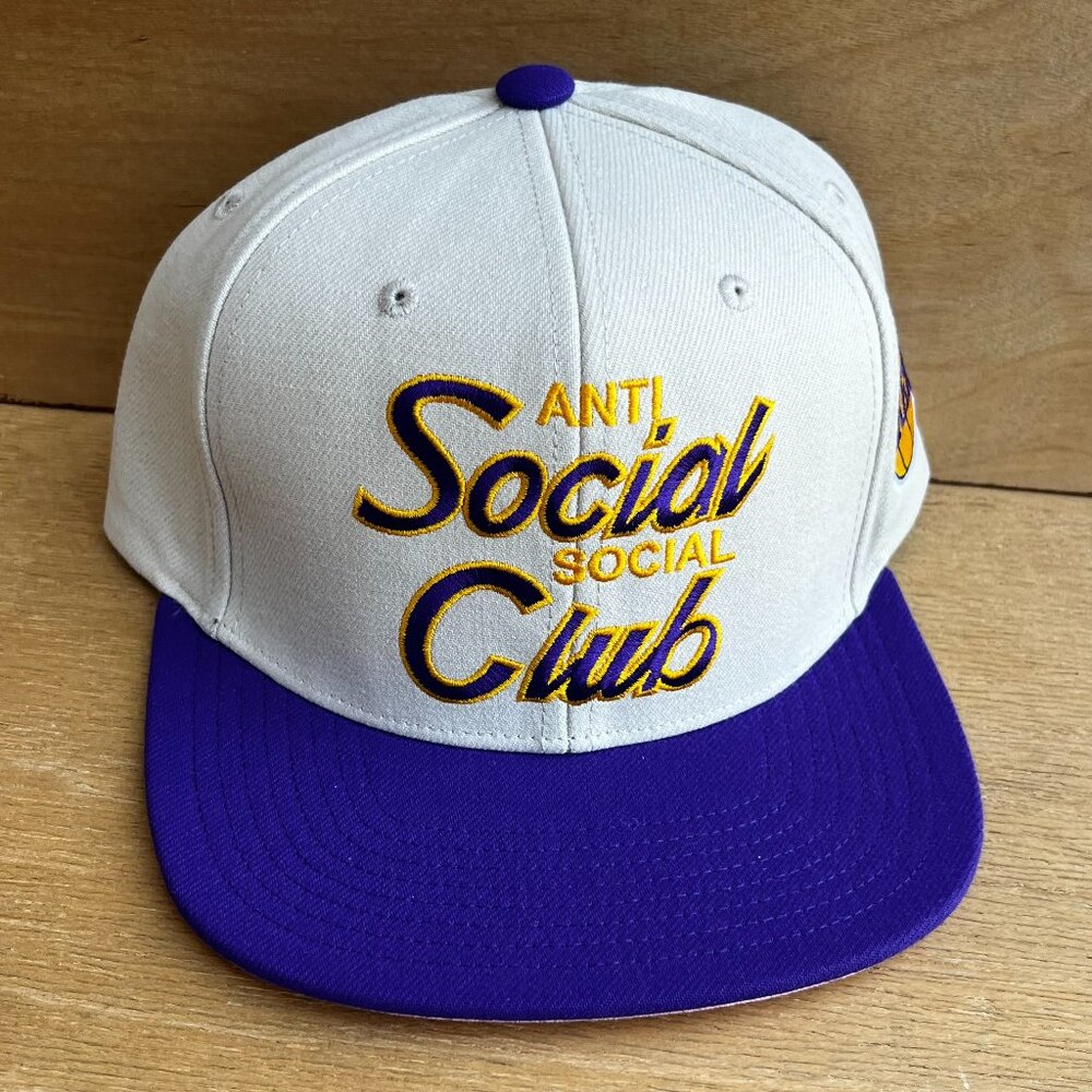 MITCHELL & NESS LOS ANGELES LAKERS ANTI SOCIAL SOCIAL CLUB SNAPBACK HAT NEW